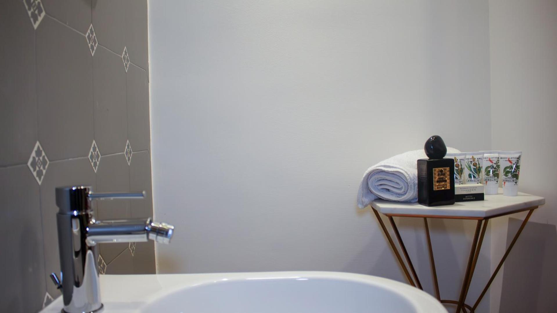 Apartamento Lussuoso Con Wi-fi Nel Cuore Di Roma